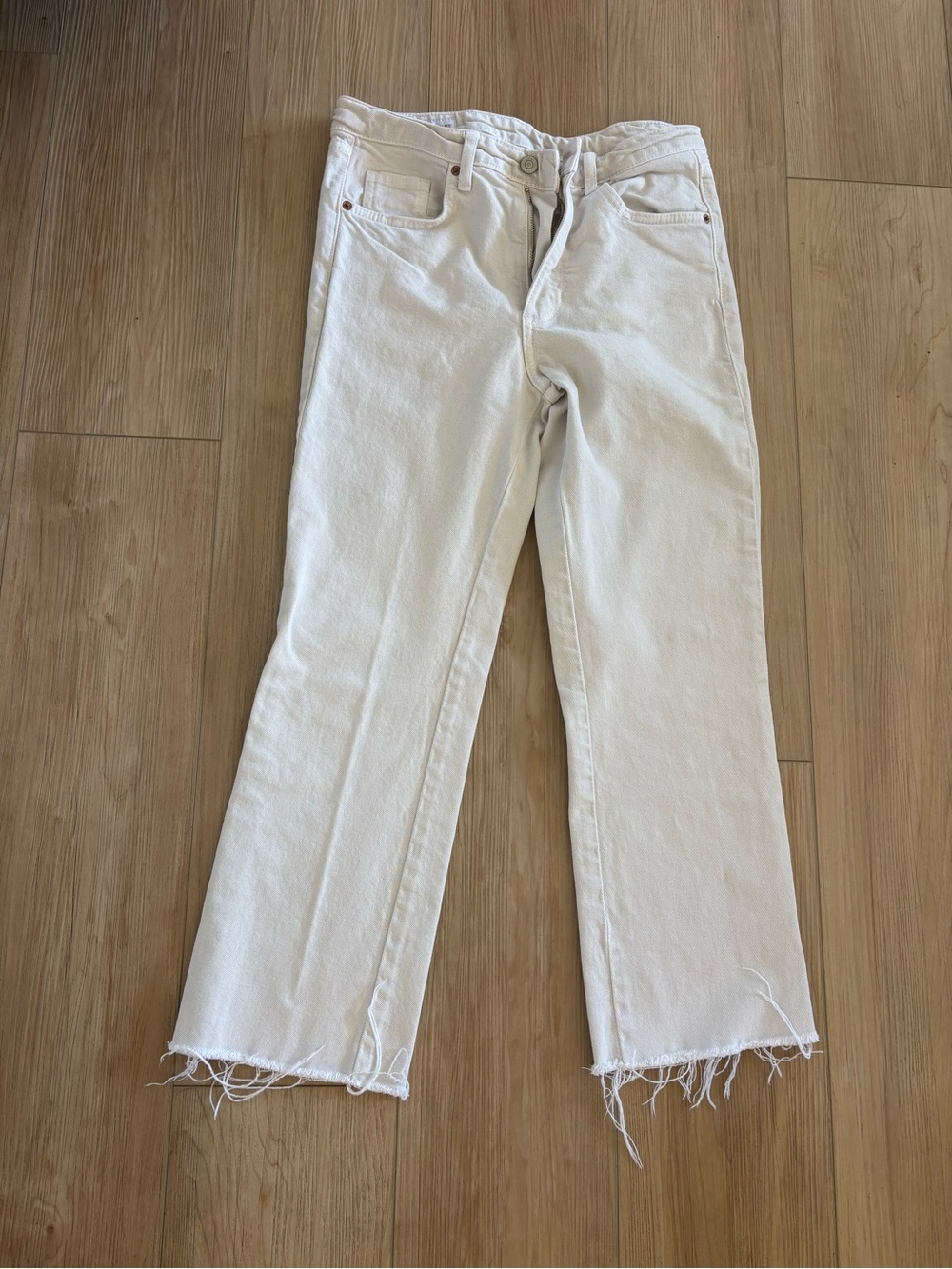 Zara High-Rise Straight Crop Jeans